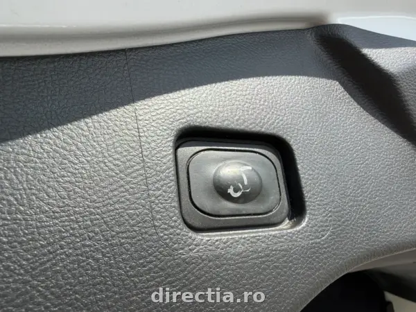 Poza anunț 26