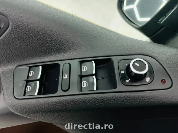 Poza anunț 12