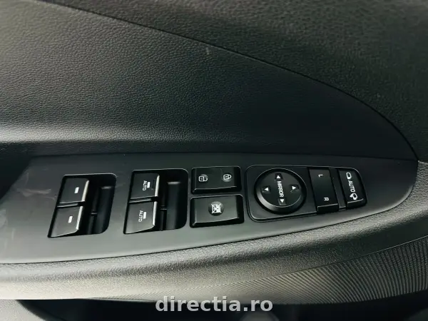 Poza anunț 12