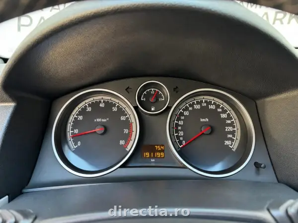 Poza anunț 12