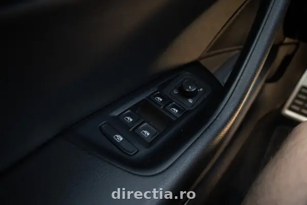 Poza anunț 20