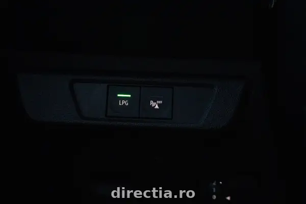 Poza anunț 18