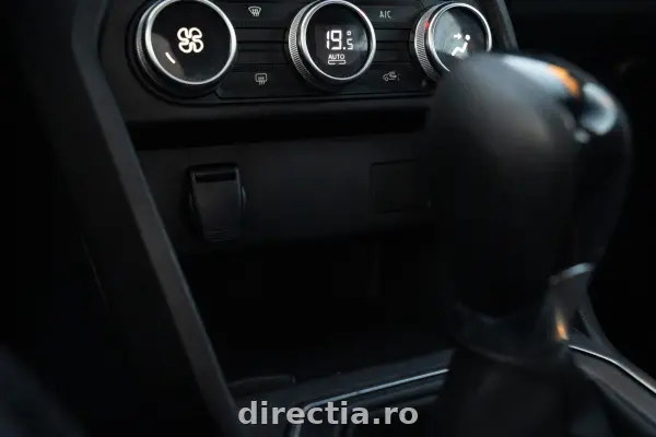 Poza anunț 13
