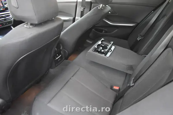 Poza anunț 25