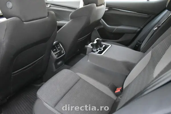 Poza anunț 21