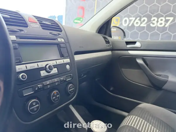 Poza anunț 16