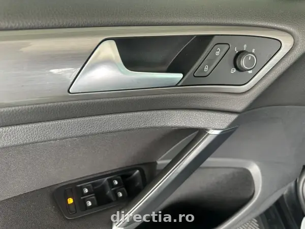 Poza anunț 18