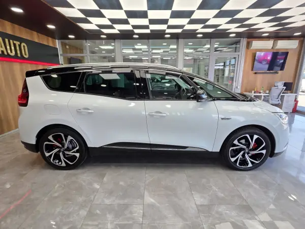 Poza anunț 9