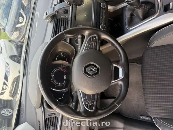 Poza anunț 12