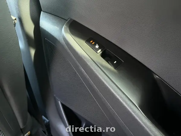 Poza anunț 36