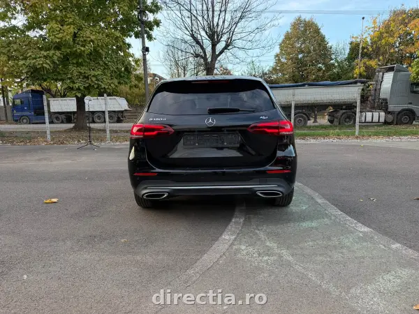 Poza anunț 11