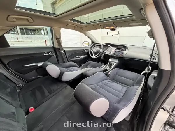 Poza anunț 12