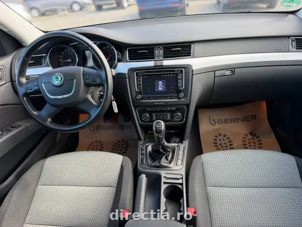 Poza anunț 19
