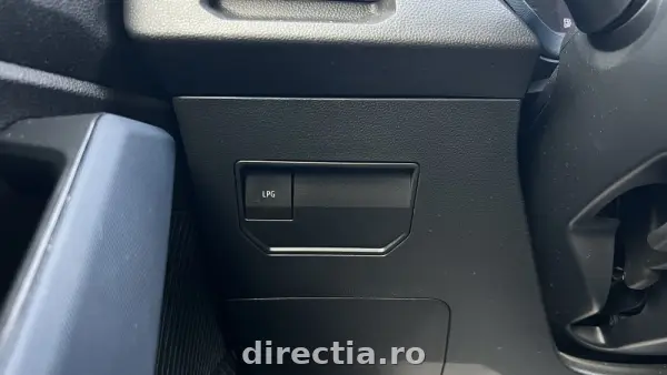 Poza anunț 19