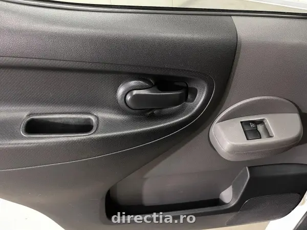 Poza anunț 13