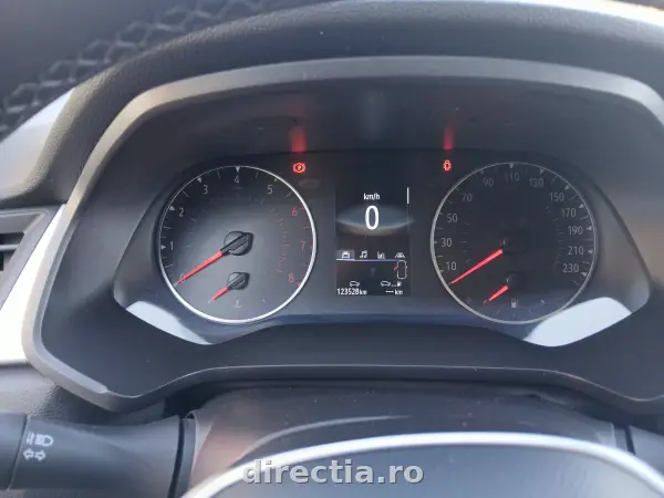 Poza anunț 12