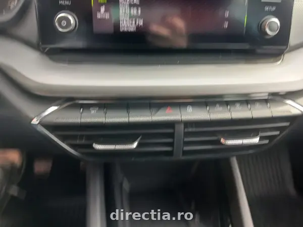 Poza anunț 14