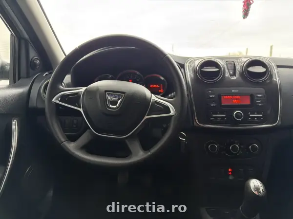 Poza anunț 11