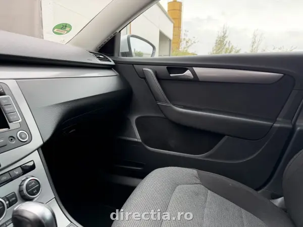 Poza anunț 16