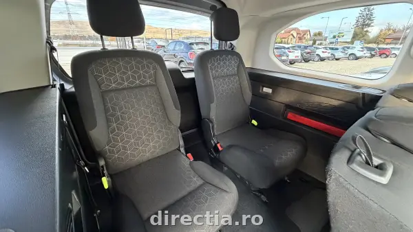Poza anunț 8