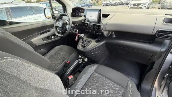 Poza anunț 10