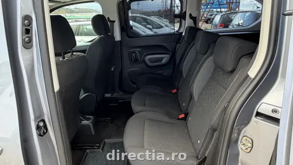 Poza anunț 13