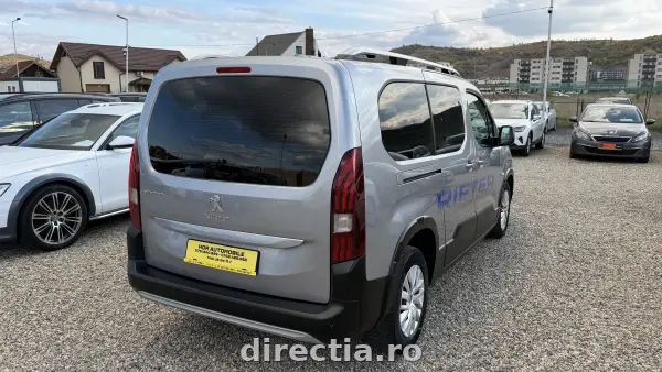 Poza anunț 18