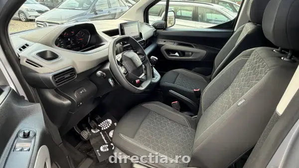 Poza anunț 15