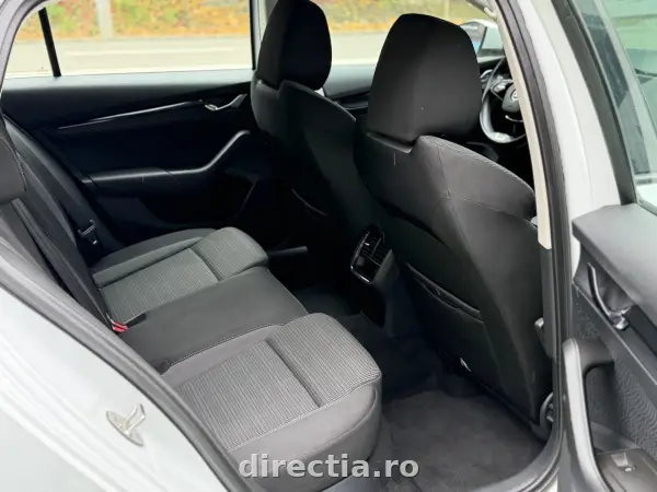 Poza anunț 11