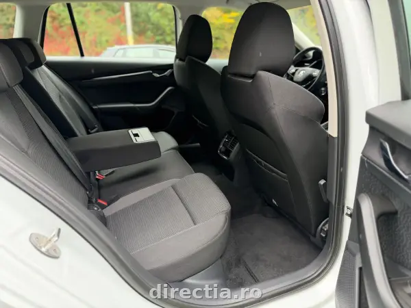 Poza anunț 9