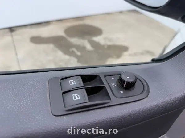 Poza anunț 13