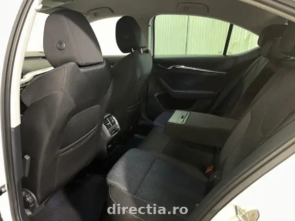 Poza anunț 11
