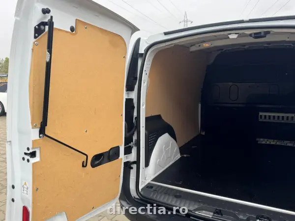 Poza anunț 13