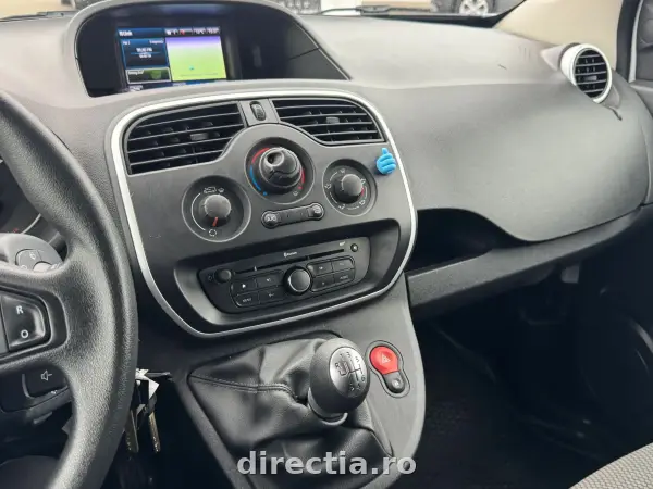 Poza anunț 23