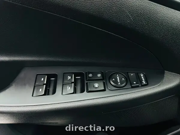 Poza anunț 12
