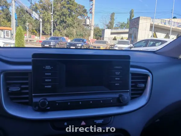 Poza anunț 13