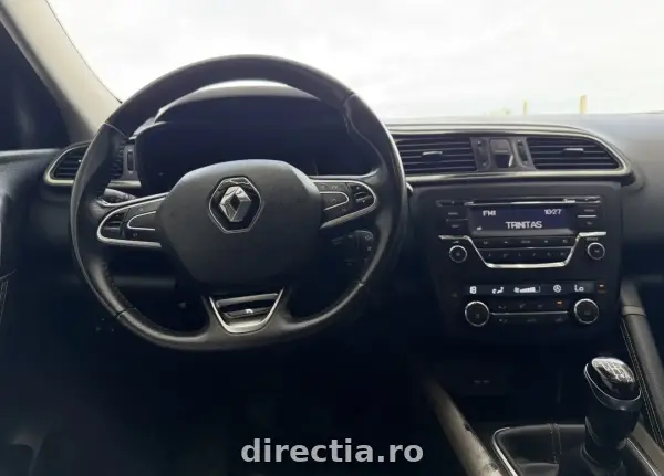 Poza anunț 12
