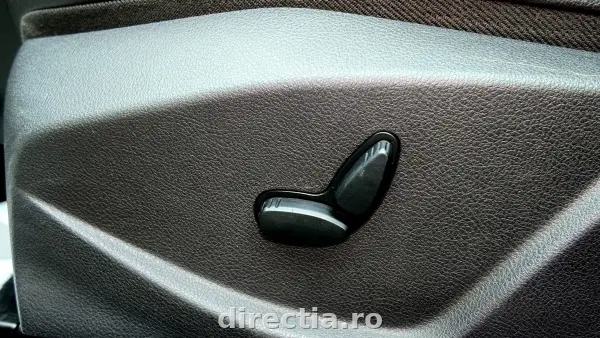 Poza anunț 36