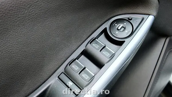 Poza anunț 26