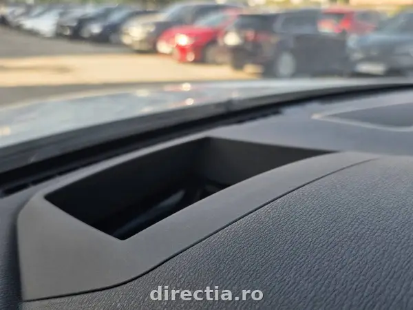 Poza anunț 25