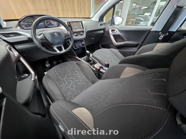 Poza anunț 12