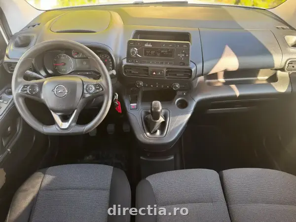 Poza anunț 18