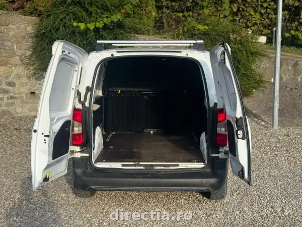 Poza anunț 15