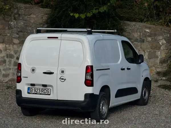 Poza anunț 16