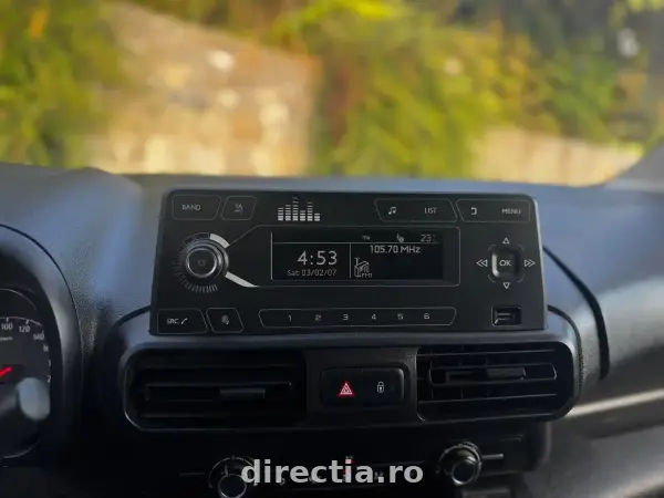 Poza anunț 9