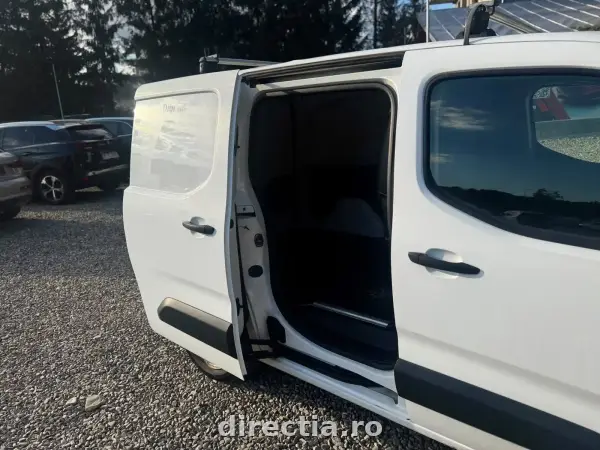 Poza anunț 14