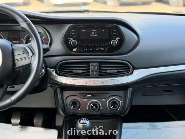Poza anunț 32