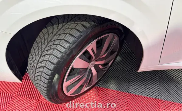 Poza anunț 24