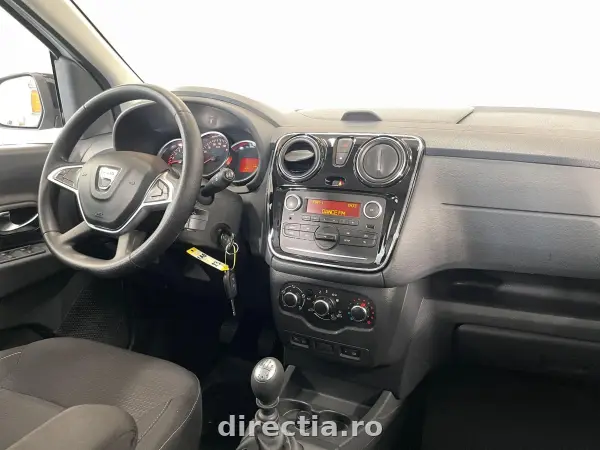 Poza anunț 8