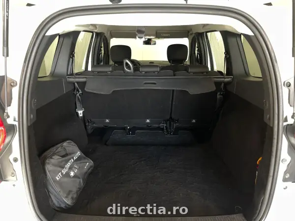 Poza anunț 12